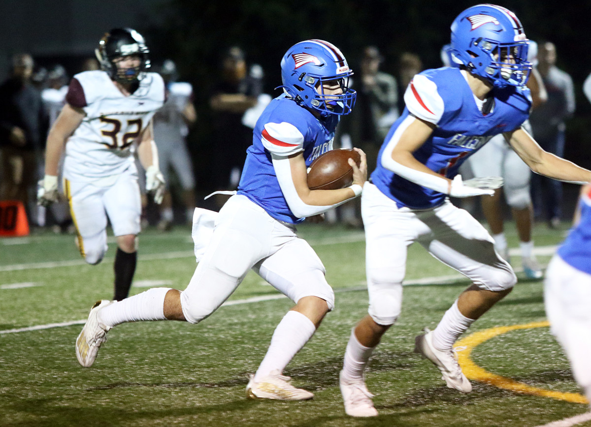 a La Salle Prep The Dalles football Oregon October 20 2023 Dan Brood 34